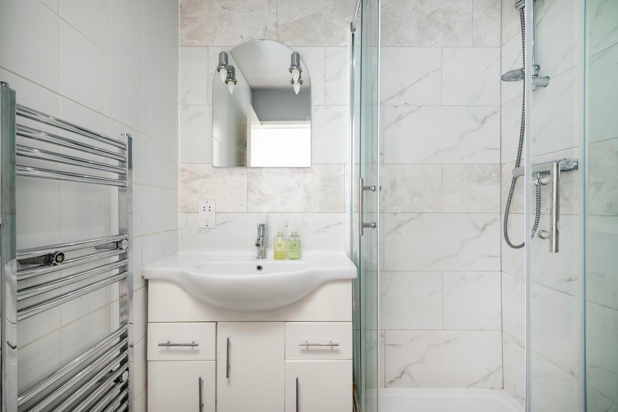 Berwick Street Central Apartments لندن المظهر الخارجي الصورة